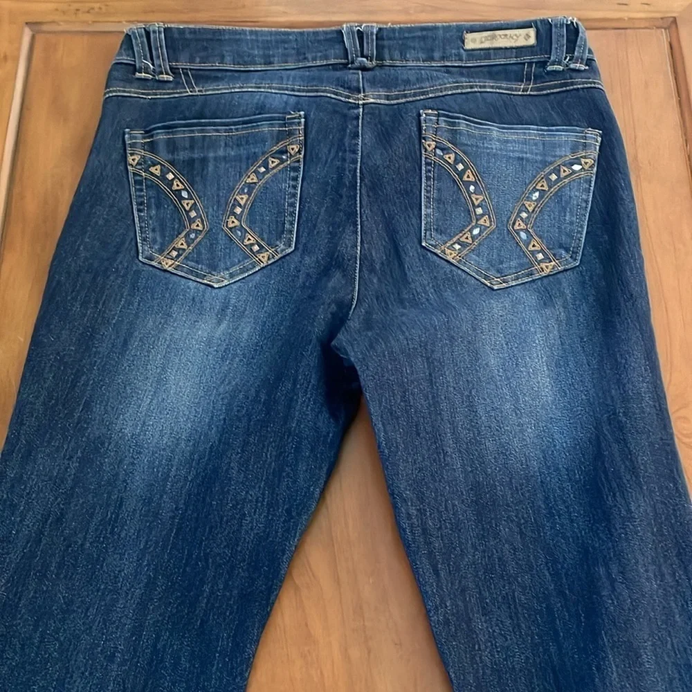Democracy liberty skinny